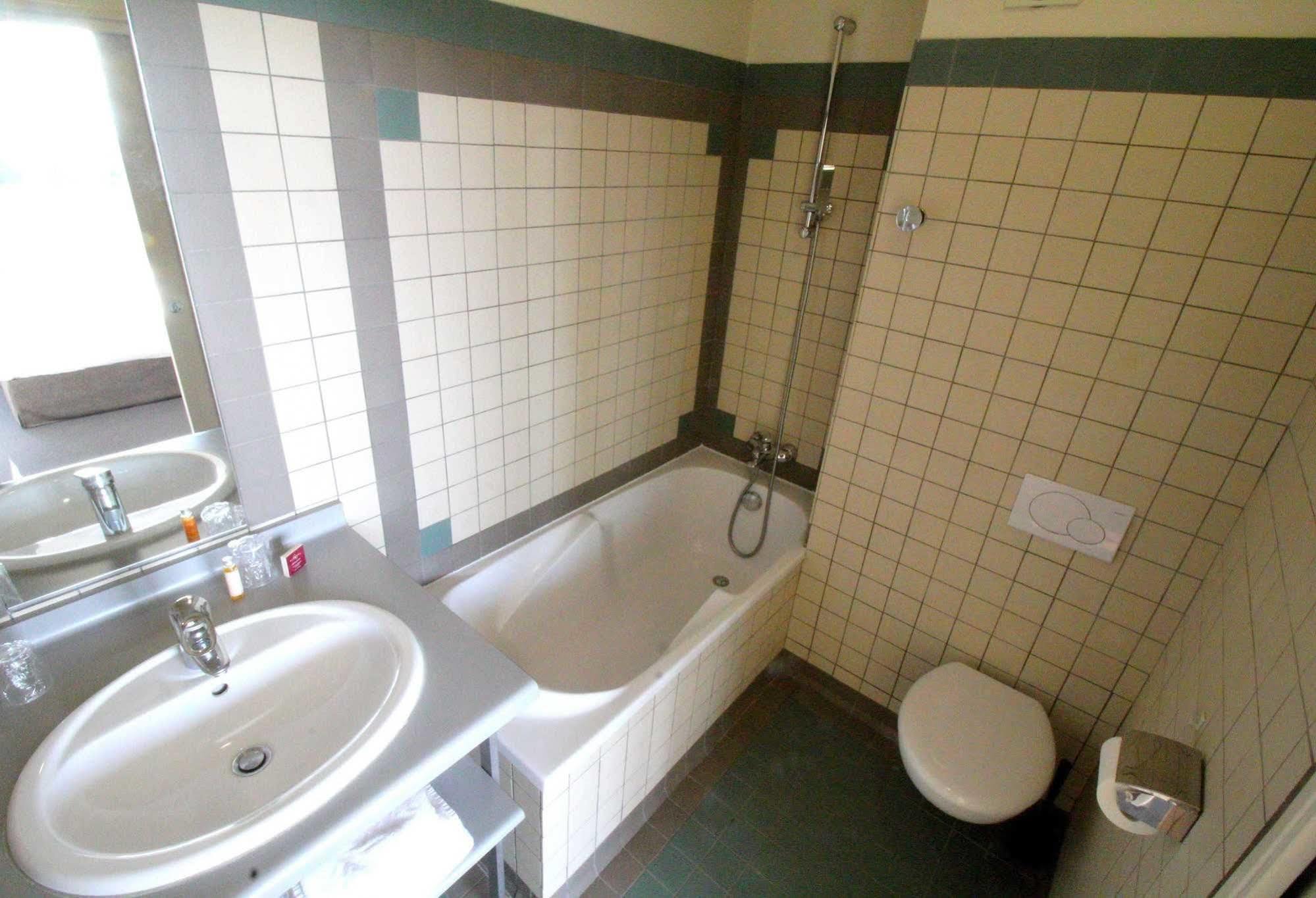 Hotel De La Gare Brest Dış mekan fotoğraf